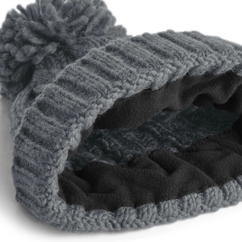 CZAPKA BEANIE W WARKOCZOWY SPLOT SZARA Z POMPONEM HARP TEAM.jpg