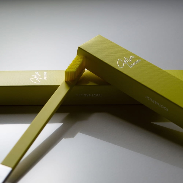 APRIORI Sunflower Yellow Silver_4.jpg