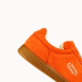 Pomarańczowe zamszowe sneakersy JoDis Soho sportowe damskie.webp