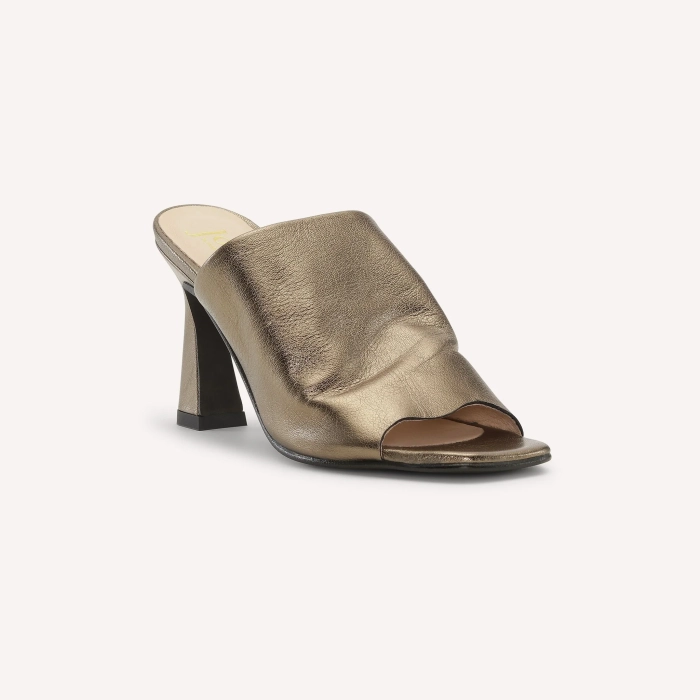 JoDis - damskie klapki DENISE w kolorze brązowym - eleganckie buty.webp
