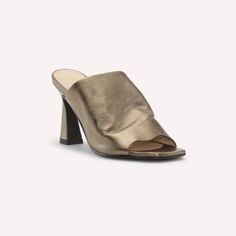 JoDis - damskie klapki DENISE w kolorze brązowym - eleganckie buty.webp
