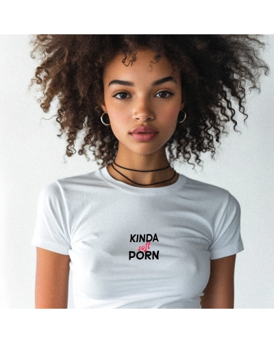 CROP TOP DAMSKI 'KINDA SOFT PORN' 2024 PNK.jpg