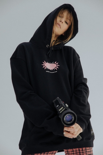 Czarna bluza METALSUN HOODY Anatomy Original stylizacja.jpg