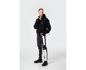 BLUZA SZNURKI MĘSKA PILAWSKI Stylizacja.jpg