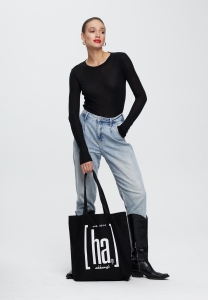 TORBA SHOPPER STANFORD AD BLACK HARP 32.jpg