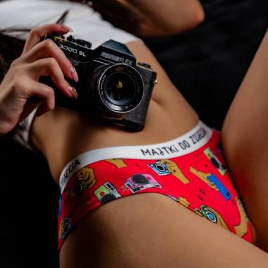 Śmieszne majtki damskie – modna i zabawna bielizna dla każdej kobiety
